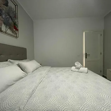 Markethome Bouganvilla *